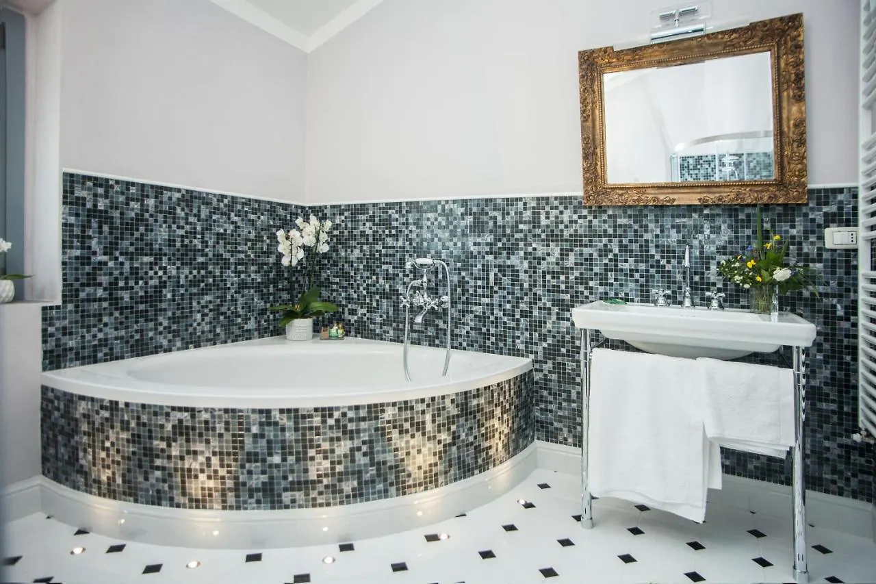 פראטו Podere La Contessa B&B 0*,